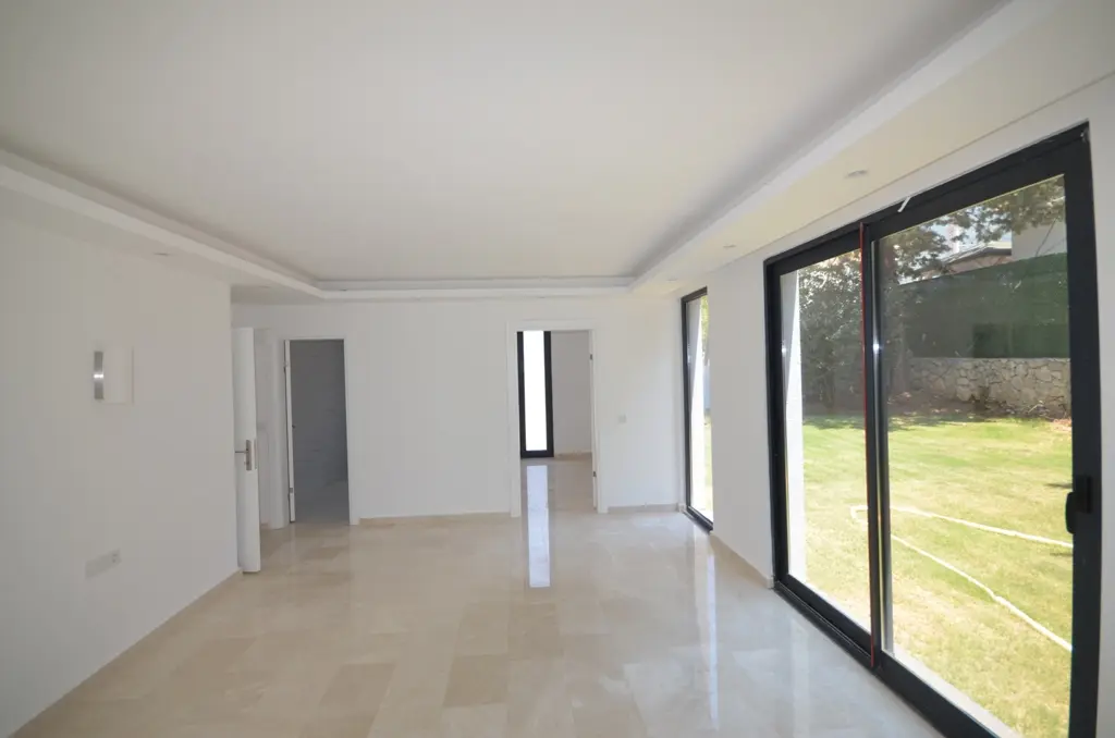 Spacious room